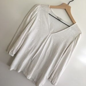 Lucky Brand | White Embroidered V-neck Top | M